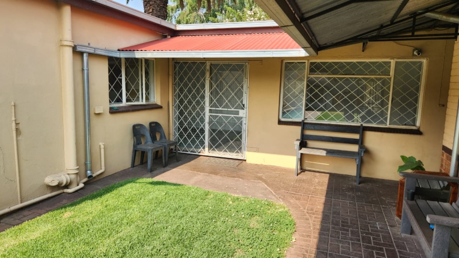 3 Bedroom Property for Sale in Brakpan Central Gauteng