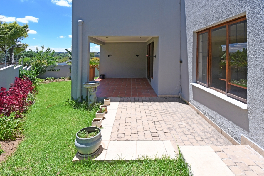 1 Bedroom Property for Sale in Morningside Gauteng