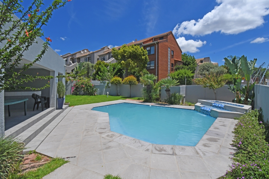 1 Bedroom Property for Sale in Morningside Gauteng