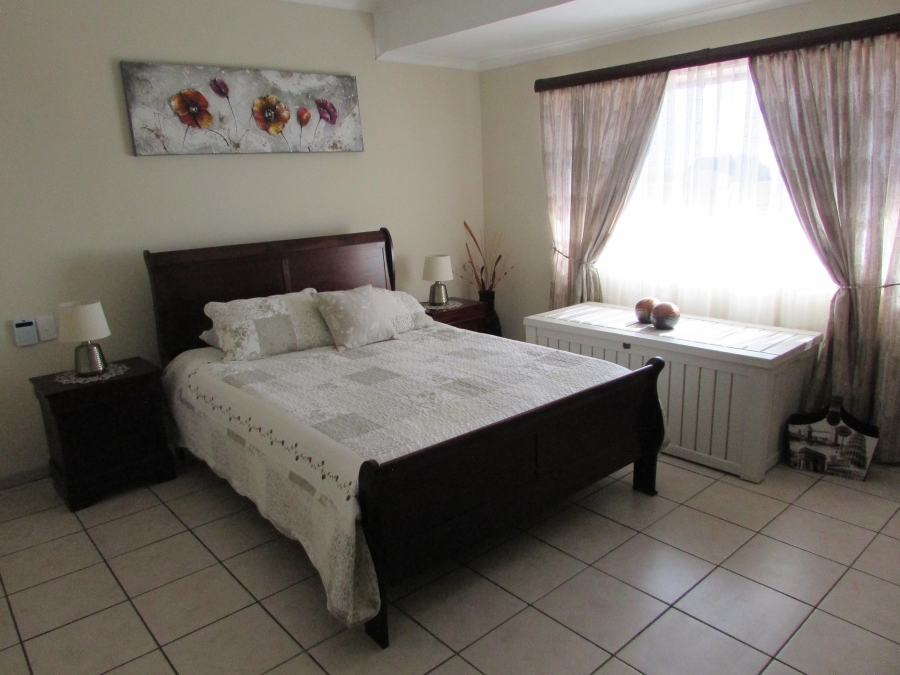 2 Bedroom Property for Sale in Westonaria Gauteng