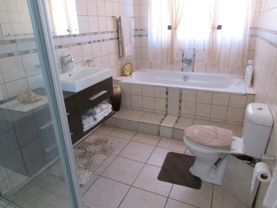 2 Bedroom Property for Sale in Westonaria Gauteng