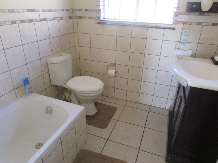 2 Bedroom Property for Sale in Westonaria Gauteng