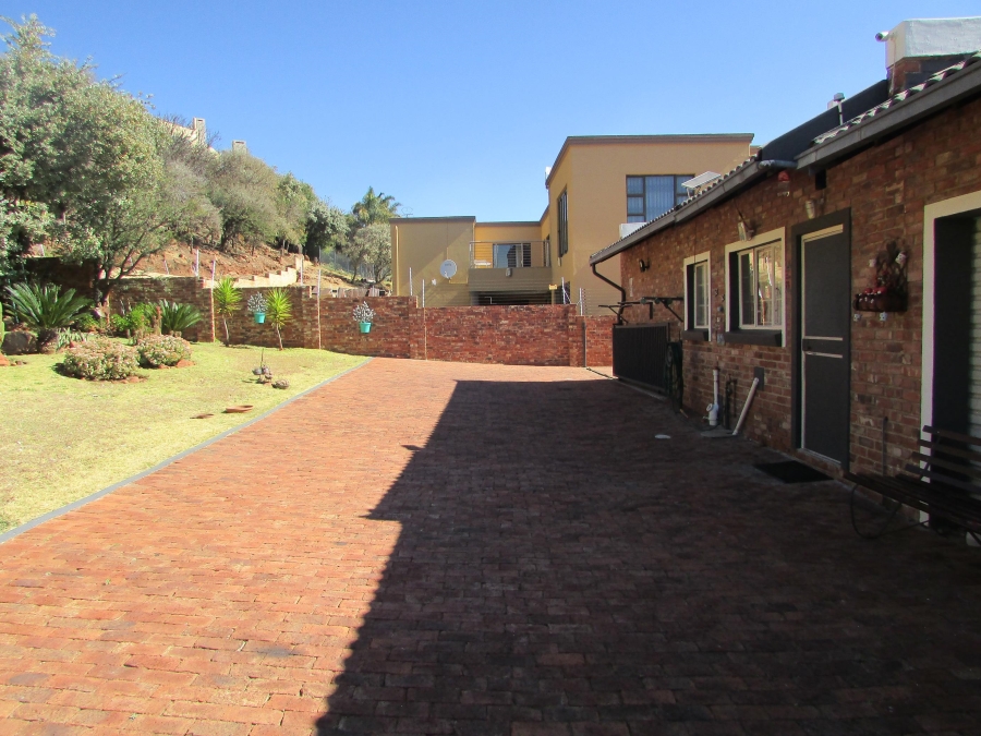 2 Bedroom Property for Sale in Westonaria Gauteng