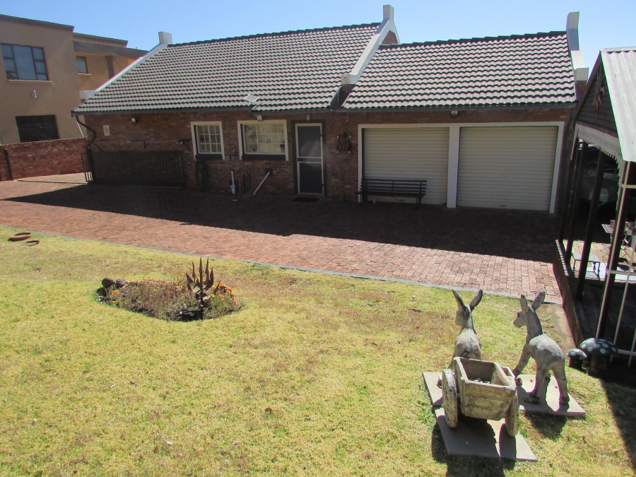 2 Bedroom Property for Sale in Westonaria Gauteng