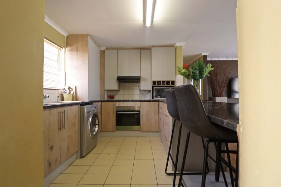 2 Bedroom Property for Sale in Rivonia Gauteng