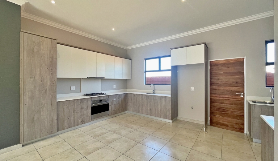 3 Bedroom Property for Sale in Six Fountains Residential Estate Gauteng