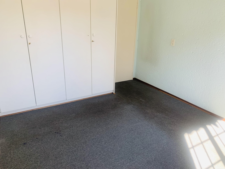 2 Bedroom Property for Sale in Observatory Gauteng