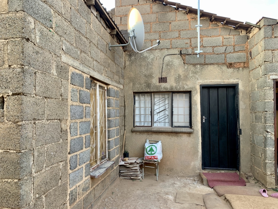 11 Bedroom Property for Sale in Tembisa Central Gauteng