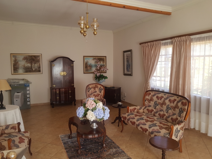 5 Bedroom Property for Sale in Pretoria North Gauteng