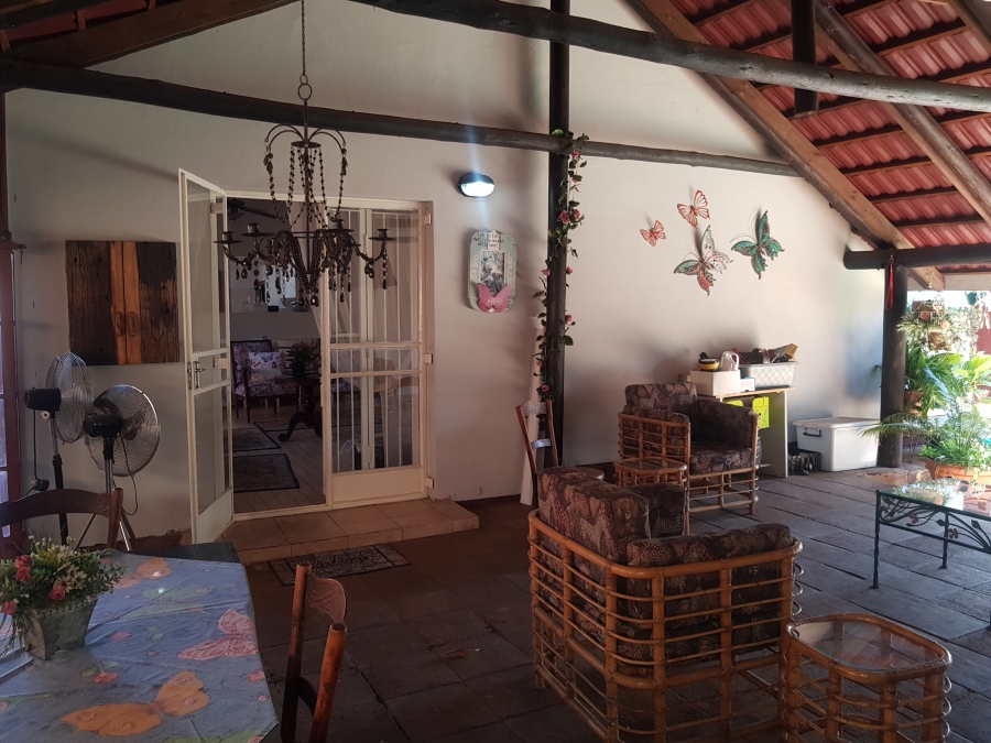 5 Bedroom Property for Sale in Pretoria North Gauteng