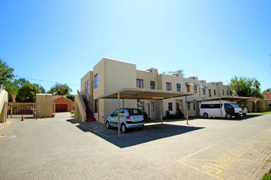 To Let 1 Bedroom Property for Rent in Kew Gauteng