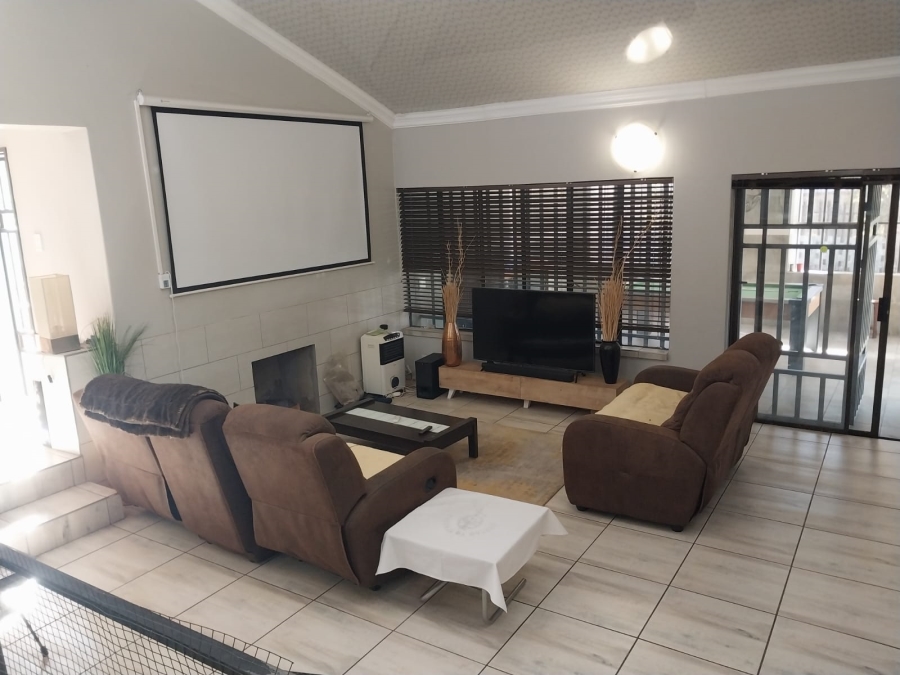 3 Bedroom Property for Sale in Pretoria Gardens Gauteng