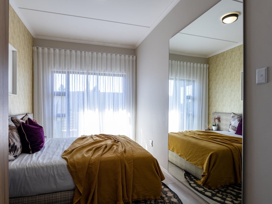 2 Bedroom Property for Sale in Erand Gardens Gauteng