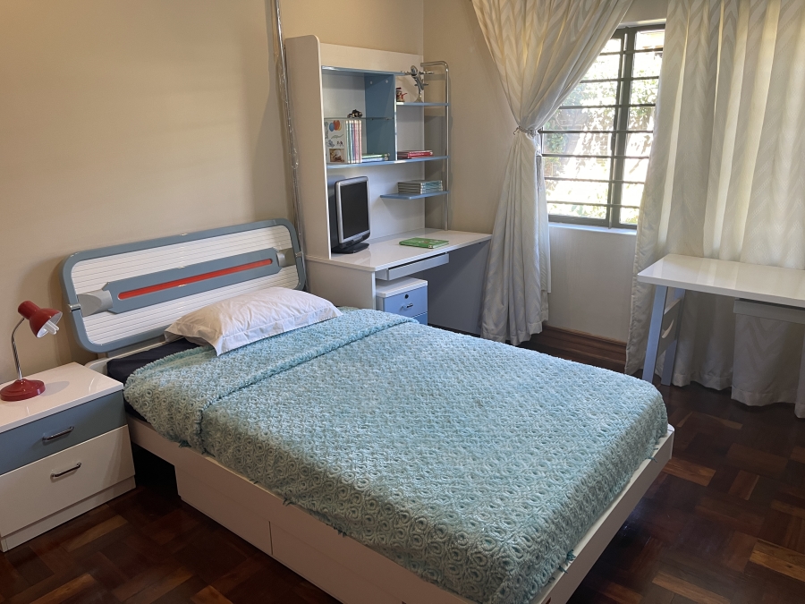 5 Bedroom Property for Sale in South Kensington Gauteng