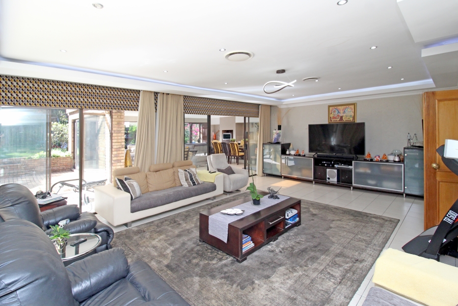 4 Bedroom Property for Sale in Atholl Gauteng