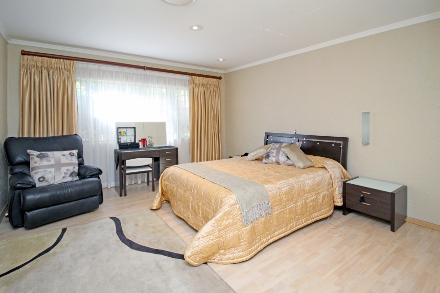 4 Bedroom Property for Sale in Atholl Gauteng