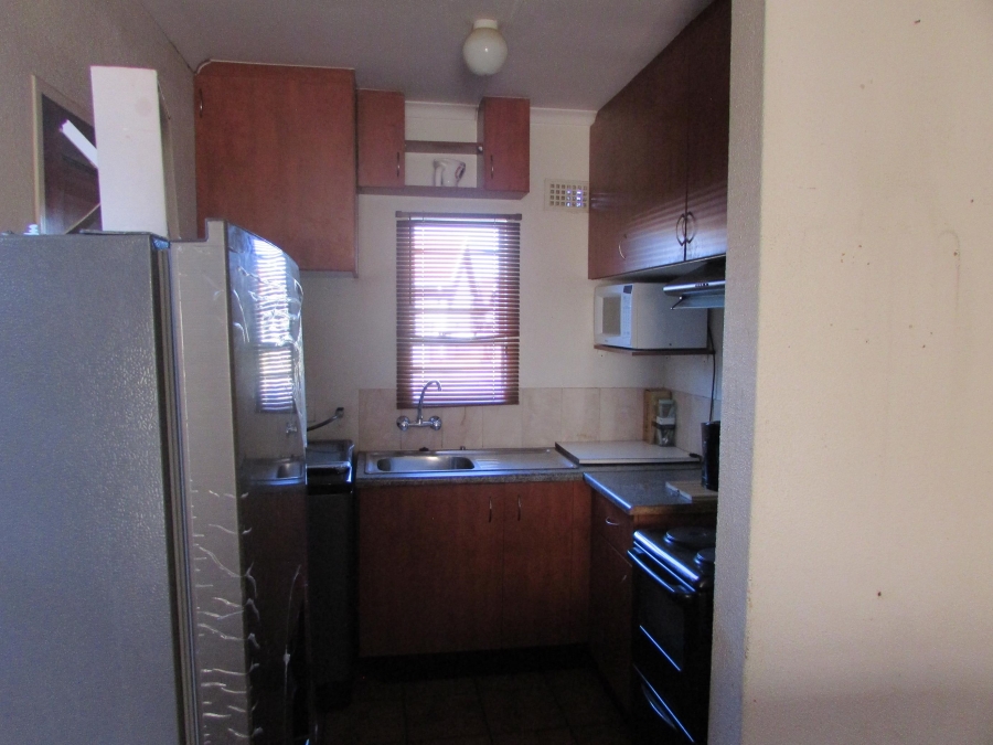 2 Bedroom Property for Sale in Aureus Gauteng