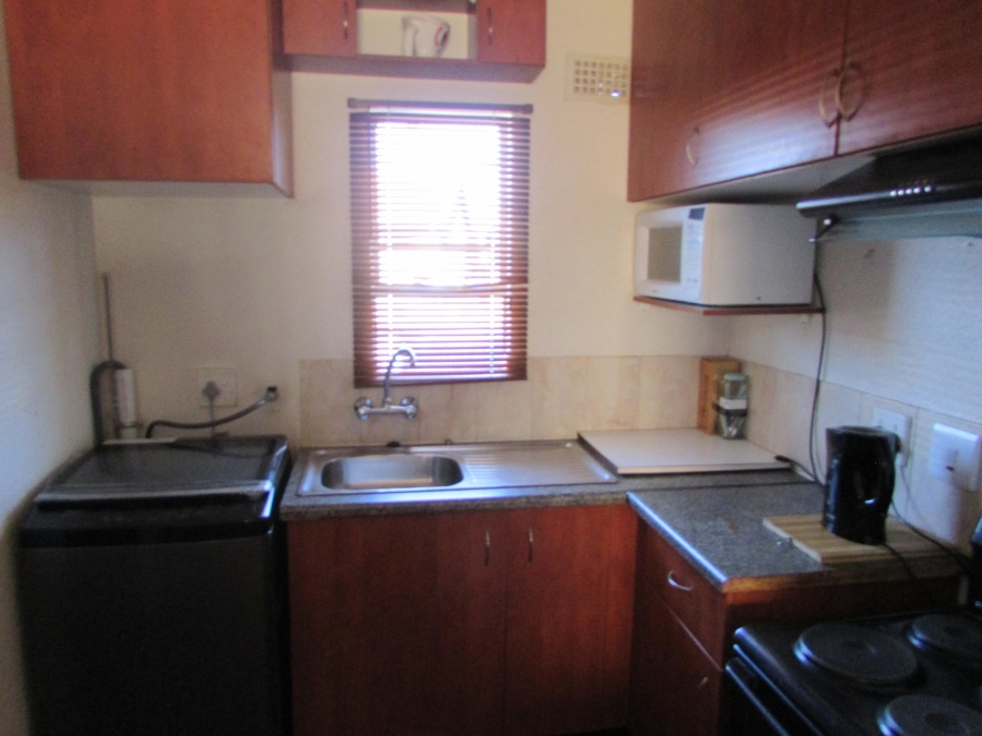 2 Bedroom Property for Sale in Aureus Gauteng