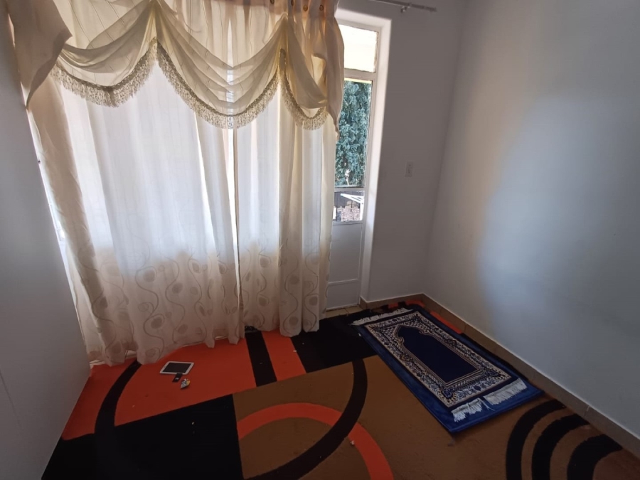 2 Bedroom Property for Sale in Birchleigh Gauteng