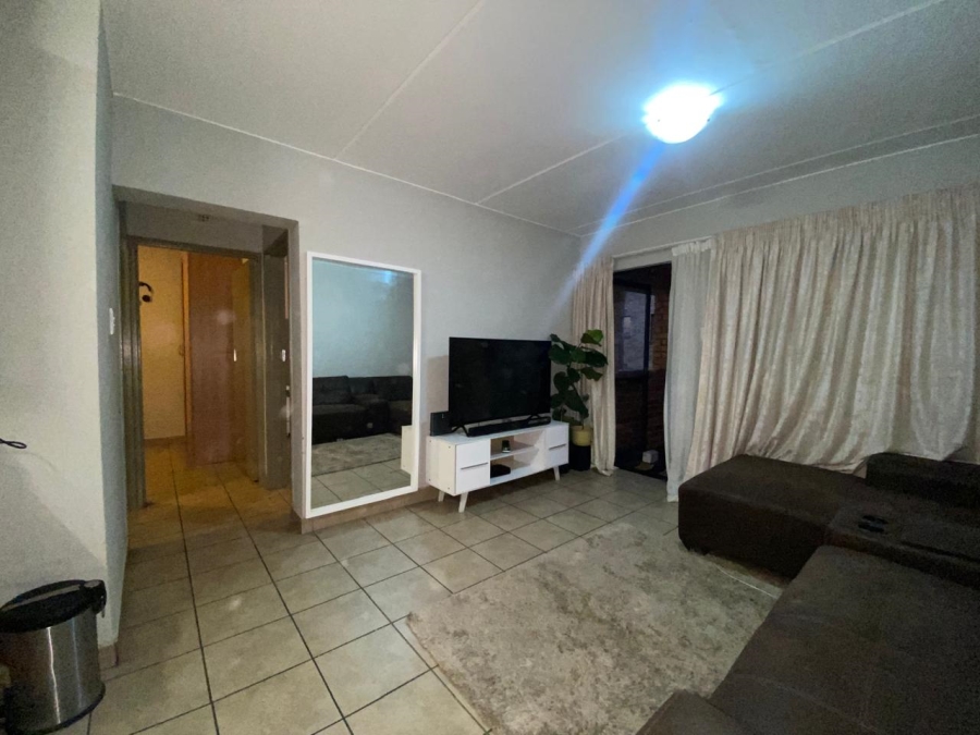 2 Bedroom Property for Sale in Alveda Park Gauteng