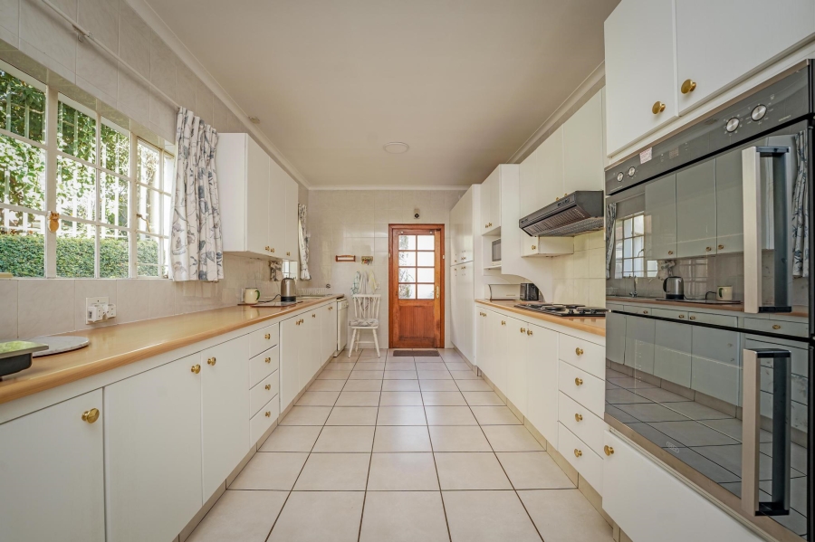 3 Bedroom Property for Sale in Atholl Gauteng