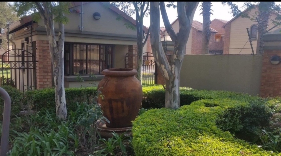 4 Bedroom Property for Sale in Equestria Gauteng