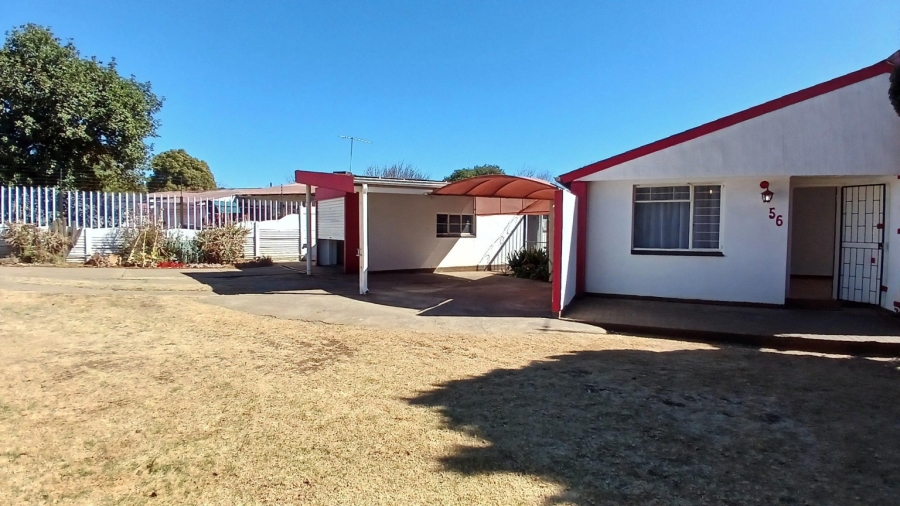 3 Bedroom Property for Sale in Raceview Gauteng