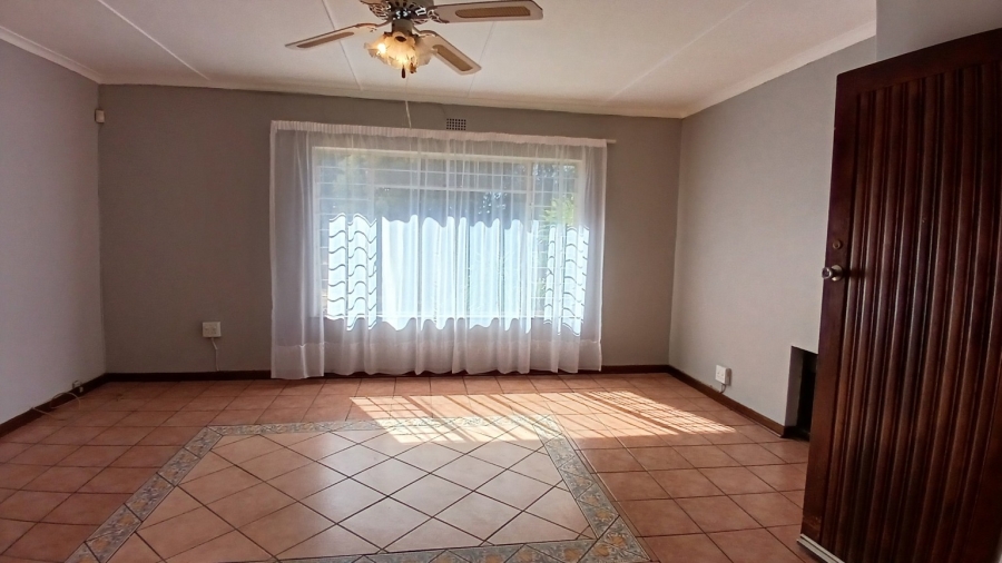 3 Bedroom Property for Sale in Raceview Gauteng