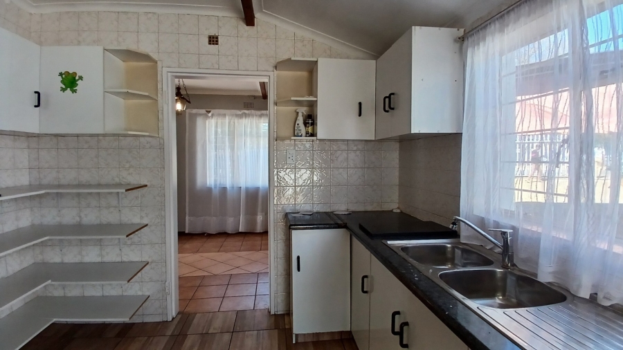 3 Bedroom Property for Sale in Raceview Gauteng