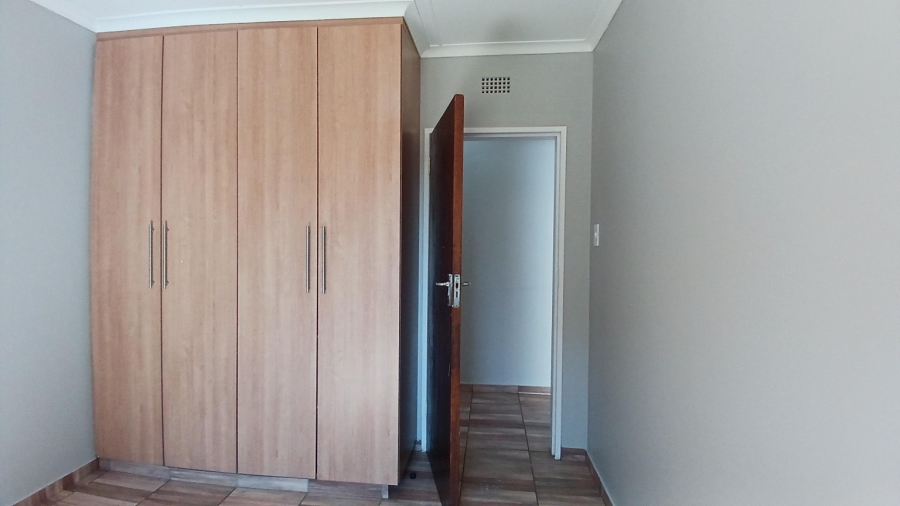 3 Bedroom Property for Sale in Raceview Gauteng