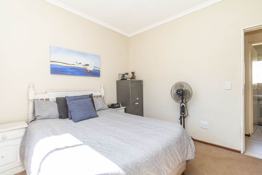 2 Bedroom Property for Sale in North Riding Gauteng