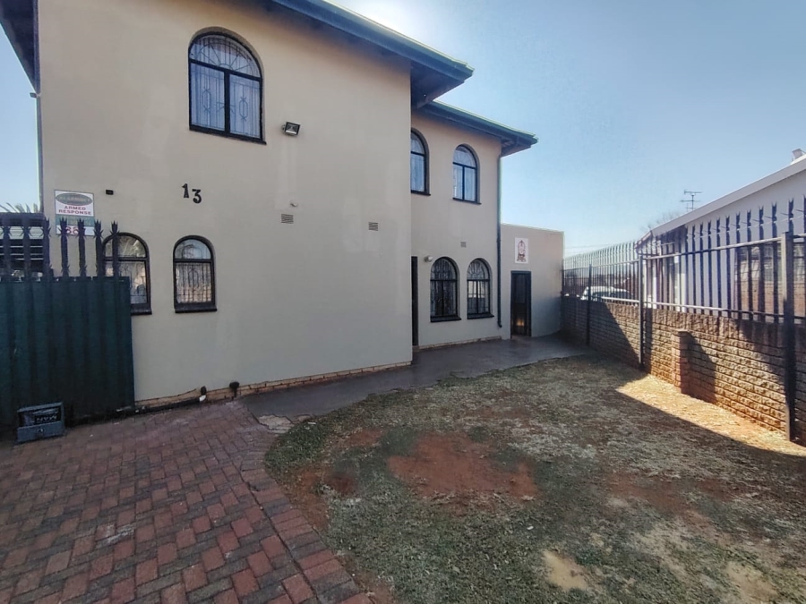 3 Bedroom Property for Sale in Lenasia Ext 1 Gauteng