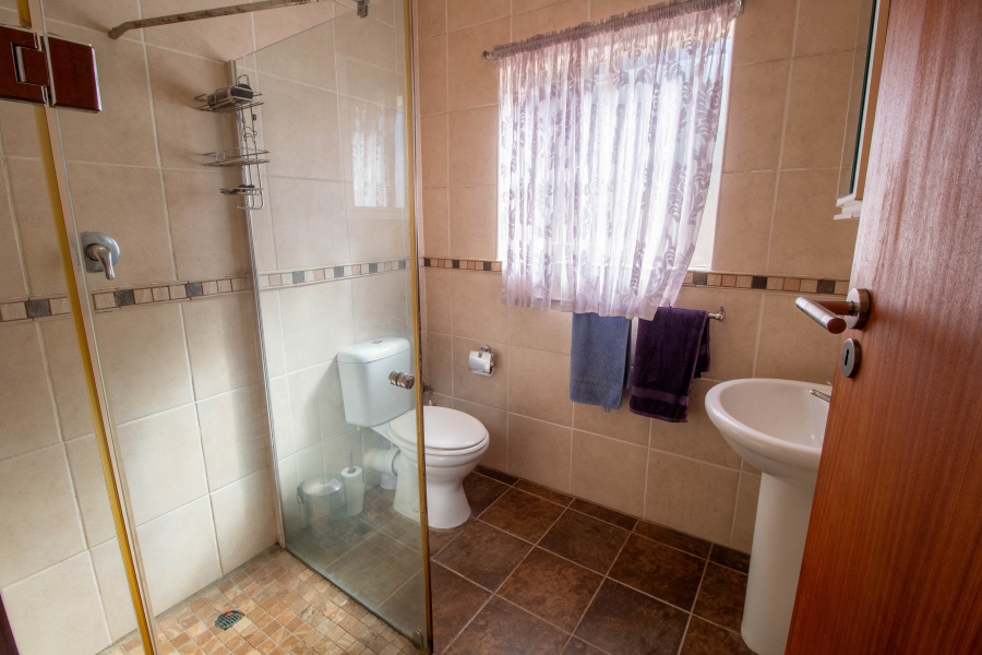 4 Bedroom Property for Sale in Clubview Gauteng