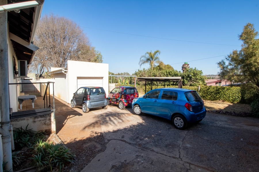 4 Bedroom Property for Sale in Clubview Gauteng