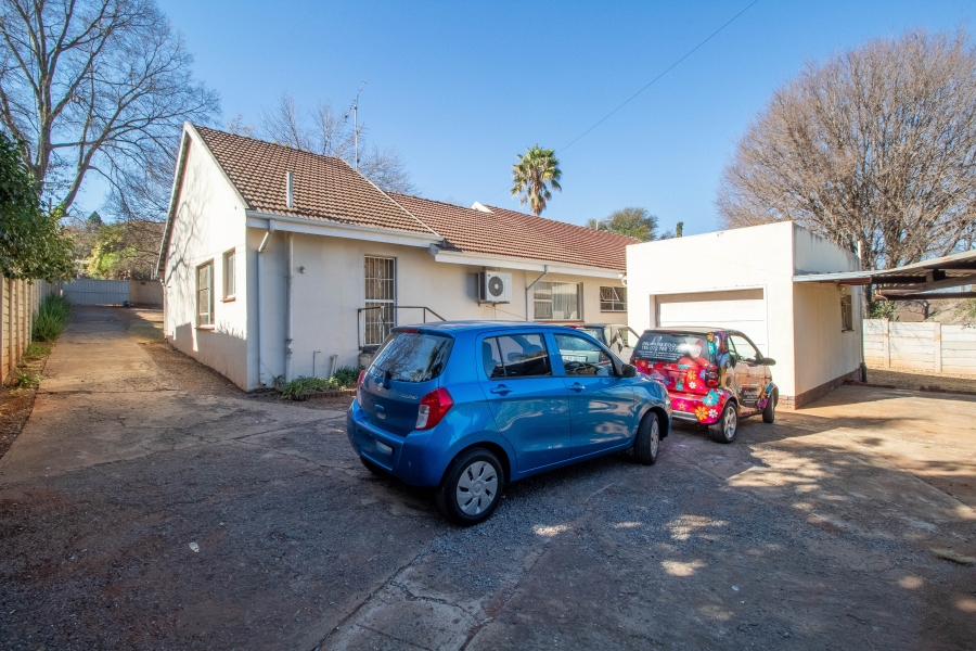 4 Bedroom Property for Sale in Clubview Gauteng