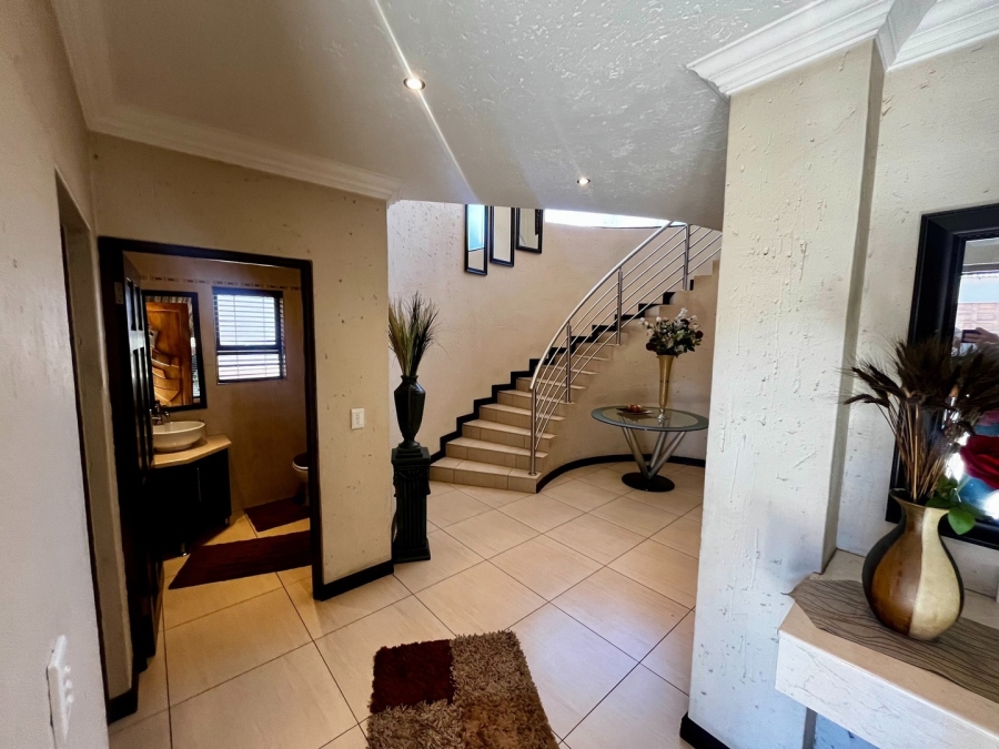 4 Bedroom Property for Sale in Meyersdal Gauteng