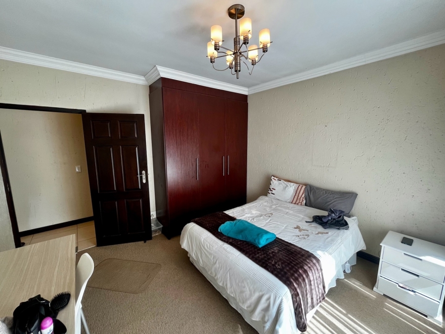 4 Bedroom Property for Sale in Meyersdal Gauteng