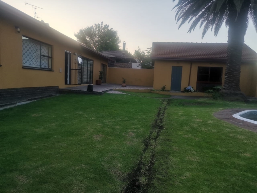 4 Bedroom Property for Sale in Birch Acres Gauteng