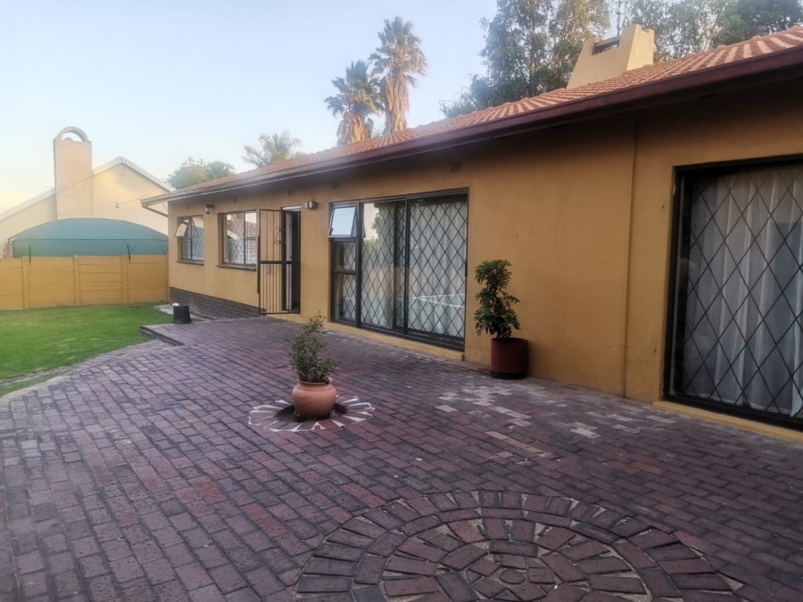 4 Bedroom Property for Sale in Birch Acres Gauteng