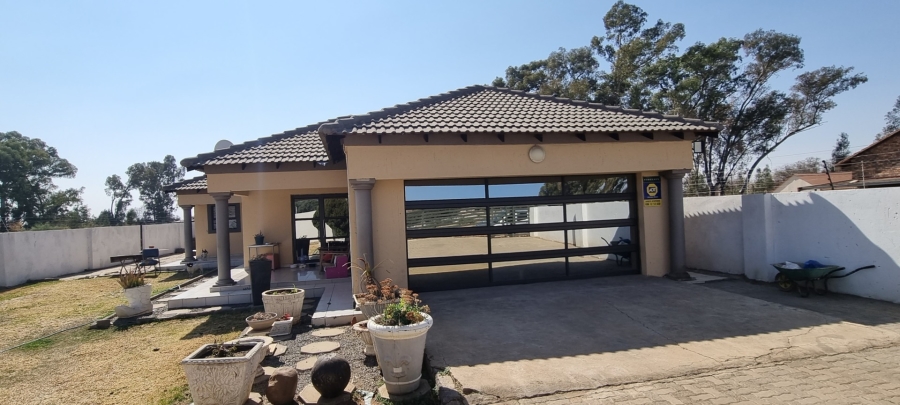 4 Bedroom Property for Sale in Riversdale Gauteng