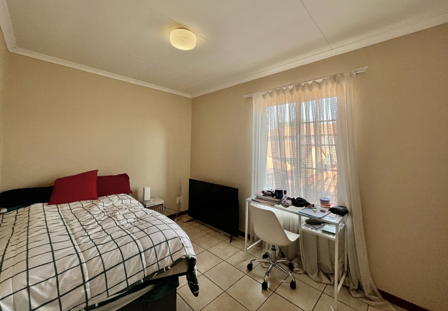 3 Bedroom Property for Sale in Oukraal Estate Gauteng