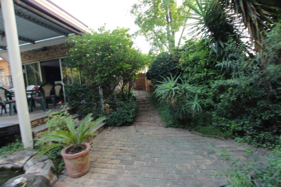 3 Bedroom Property for Sale in Sunninghill Gauteng