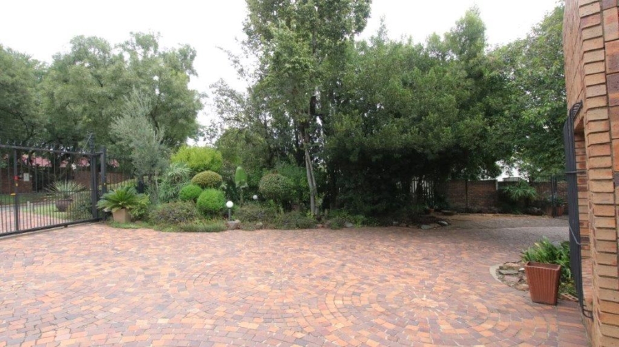 3 Bedroom Property for Sale in Sunninghill Gauteng