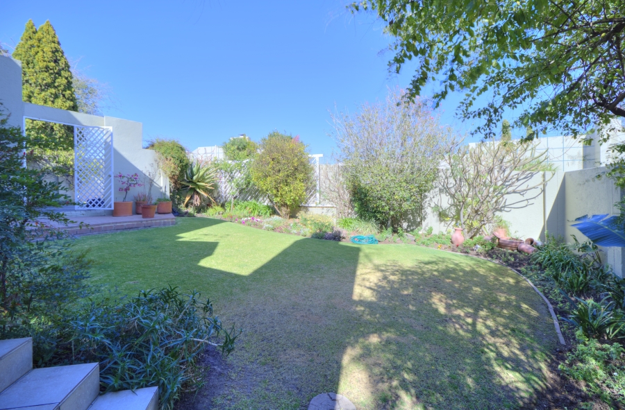 3 Bedroom Property for Sale in Sunninghill Gauteng