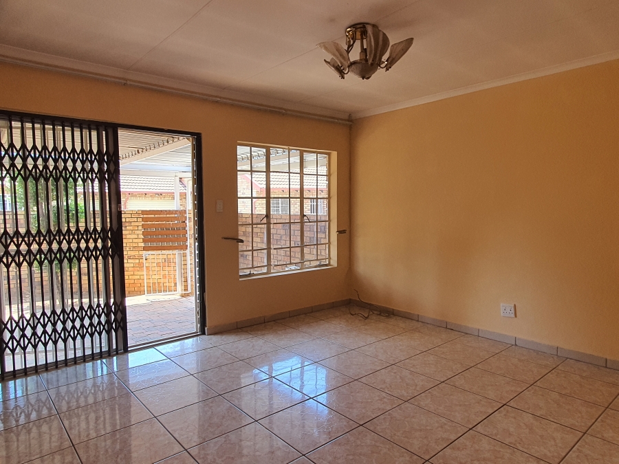 3 Bedroom Property for Sale in Meyerspark Gauteng