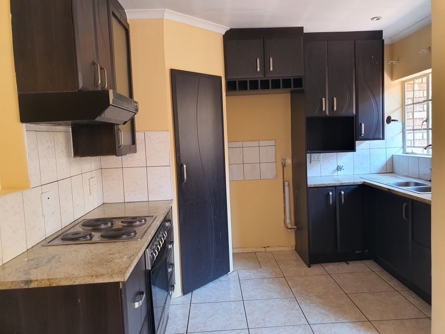 3 Bedroom Property for Sale in Meyerspark Gauteng