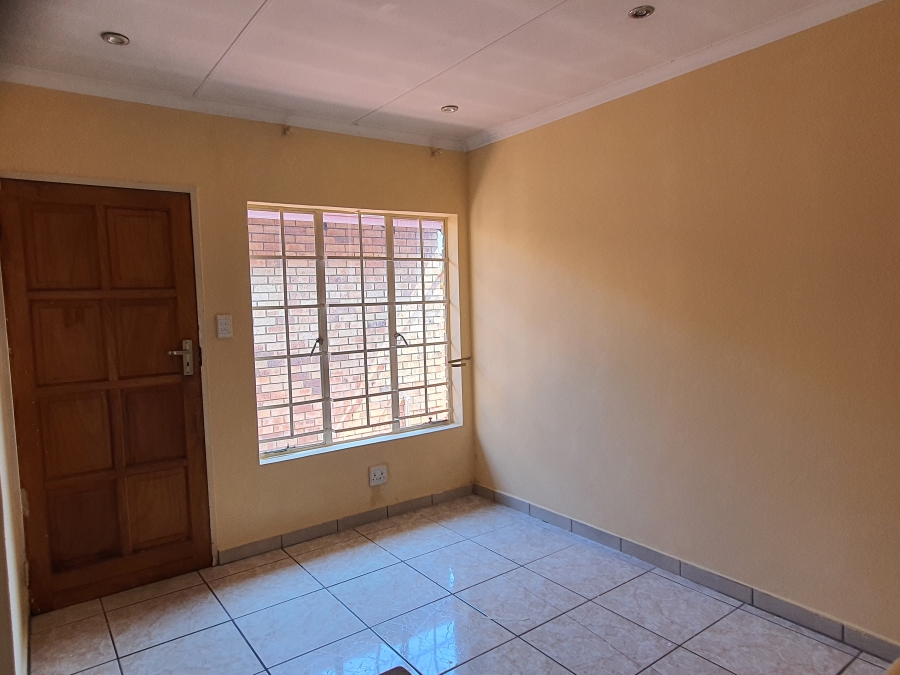 3 Bedroom Property for Sale in Meyerspark Gauteng