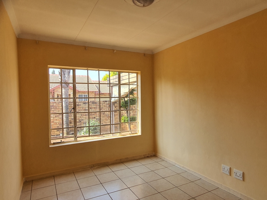 3 Bedroom Property for Sale in Meyerspark Gauteng