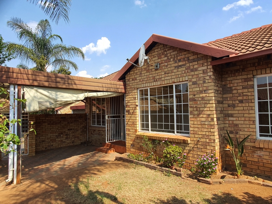 3 Bedroom Property for Sale in Meyerspark Gauteng