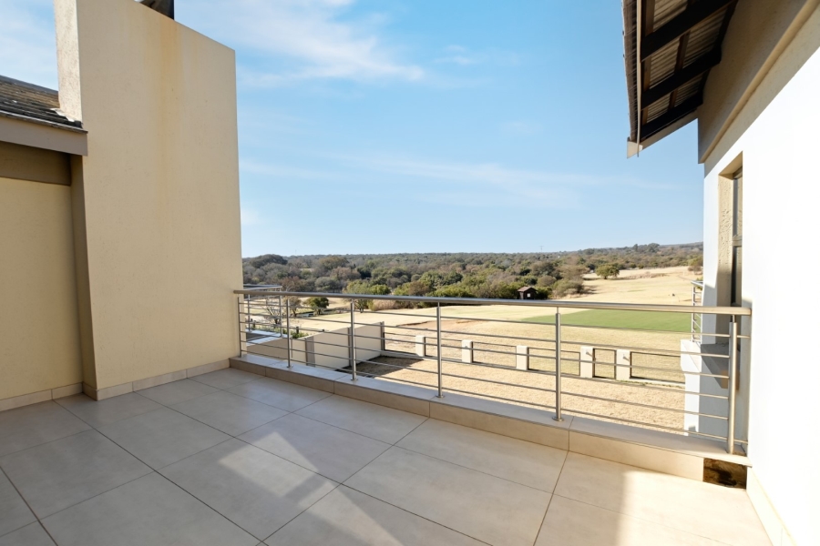 5 Bedroom Property for Sale in Pebble Rock Golf Village Gauteng